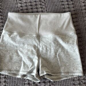 Alo shorts